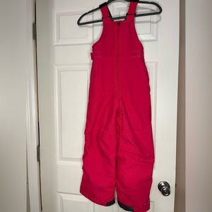Columbia Snow suit with adjustable shoulder straps
